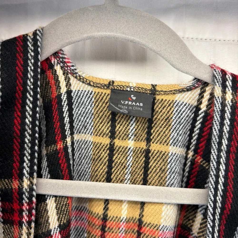 V. FRAAS Tartan‎ Fringe Shawl